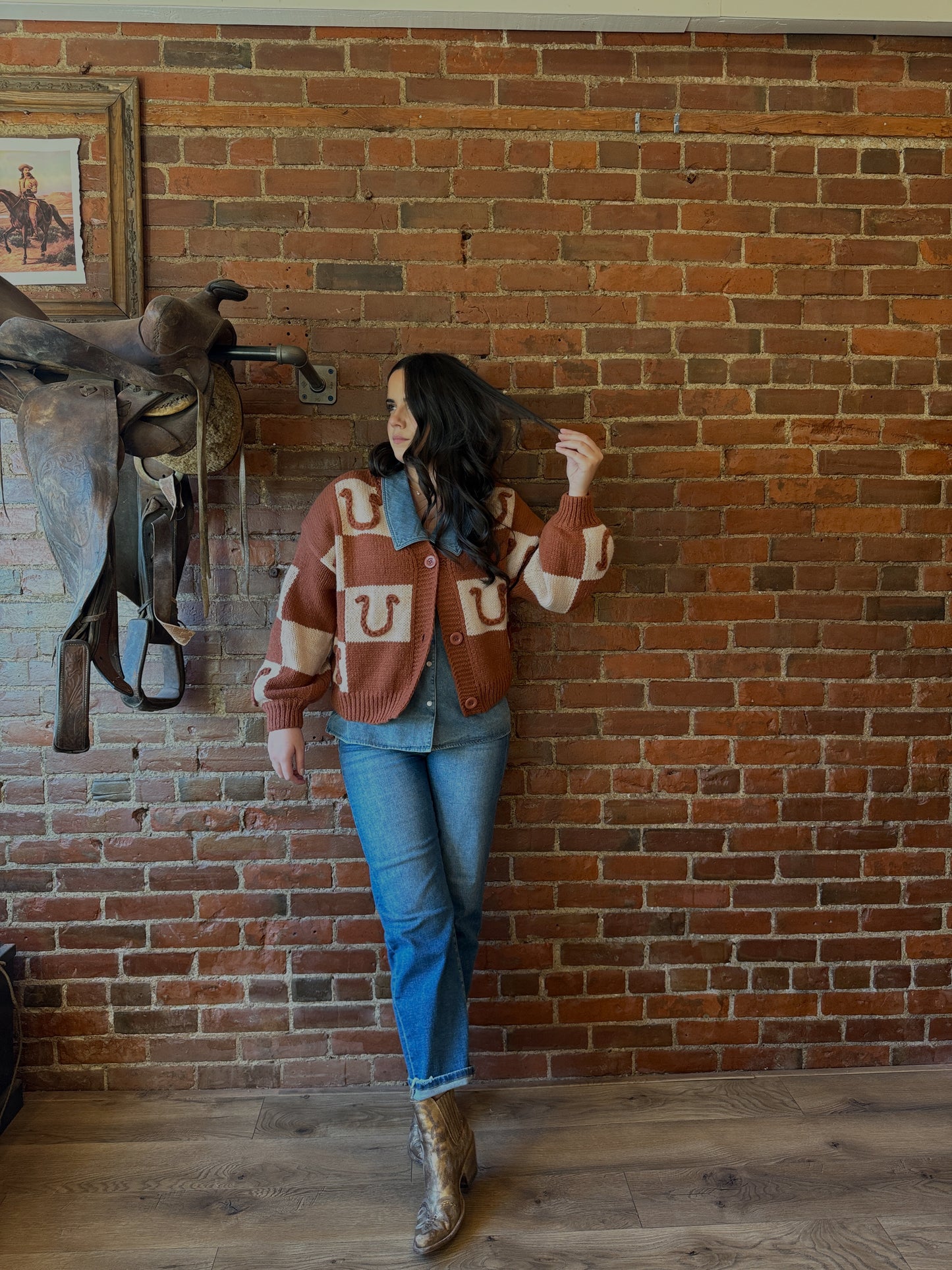 Jaenie Checkered Horseshoe Cardigan