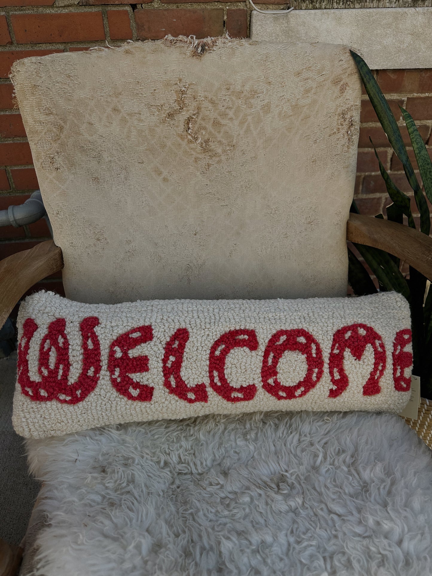 WELCOME COWBOY || throw pillow