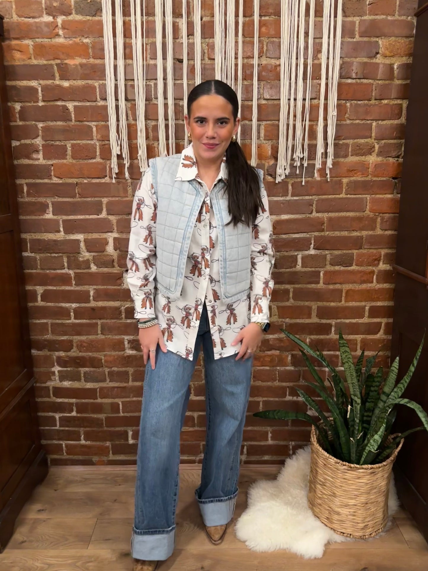 Roping Cowboy Pearl Snap