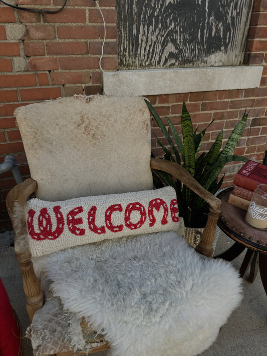 WELCOME COWBOY || throw pillow