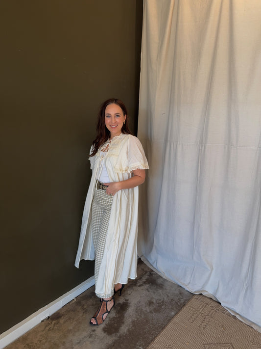 Viva Ruffle Tie Kimono