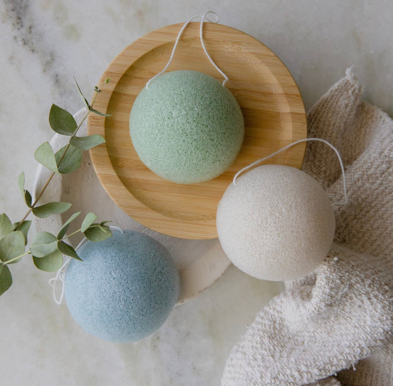 Konjac Facial Cleansing Sponge- Set of 3 with pouch